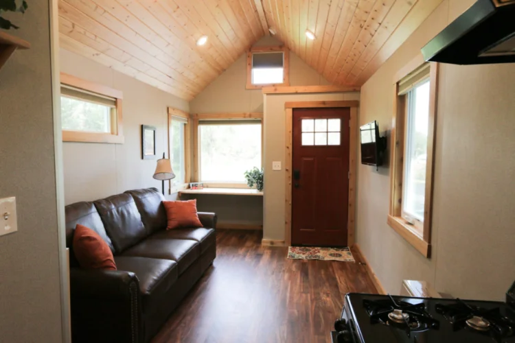 Dakota Cabin